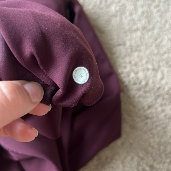 Lululemon Invigorate High-Rise Crop 23" Cassis Leggings - Picture 5 of 8